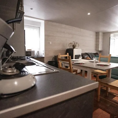 Charmante Petite Maison De La Cote Normande 펜션