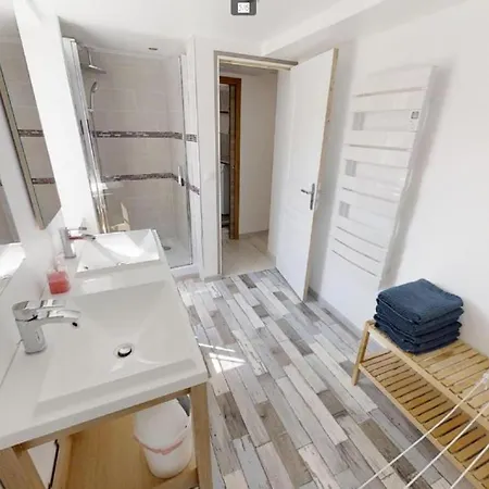 Charmante Petite Maison De La Cote Normande *