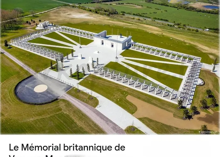 Holiday home Charmante Petite Maison De La Cote Normande Courseulles-sur-Mer